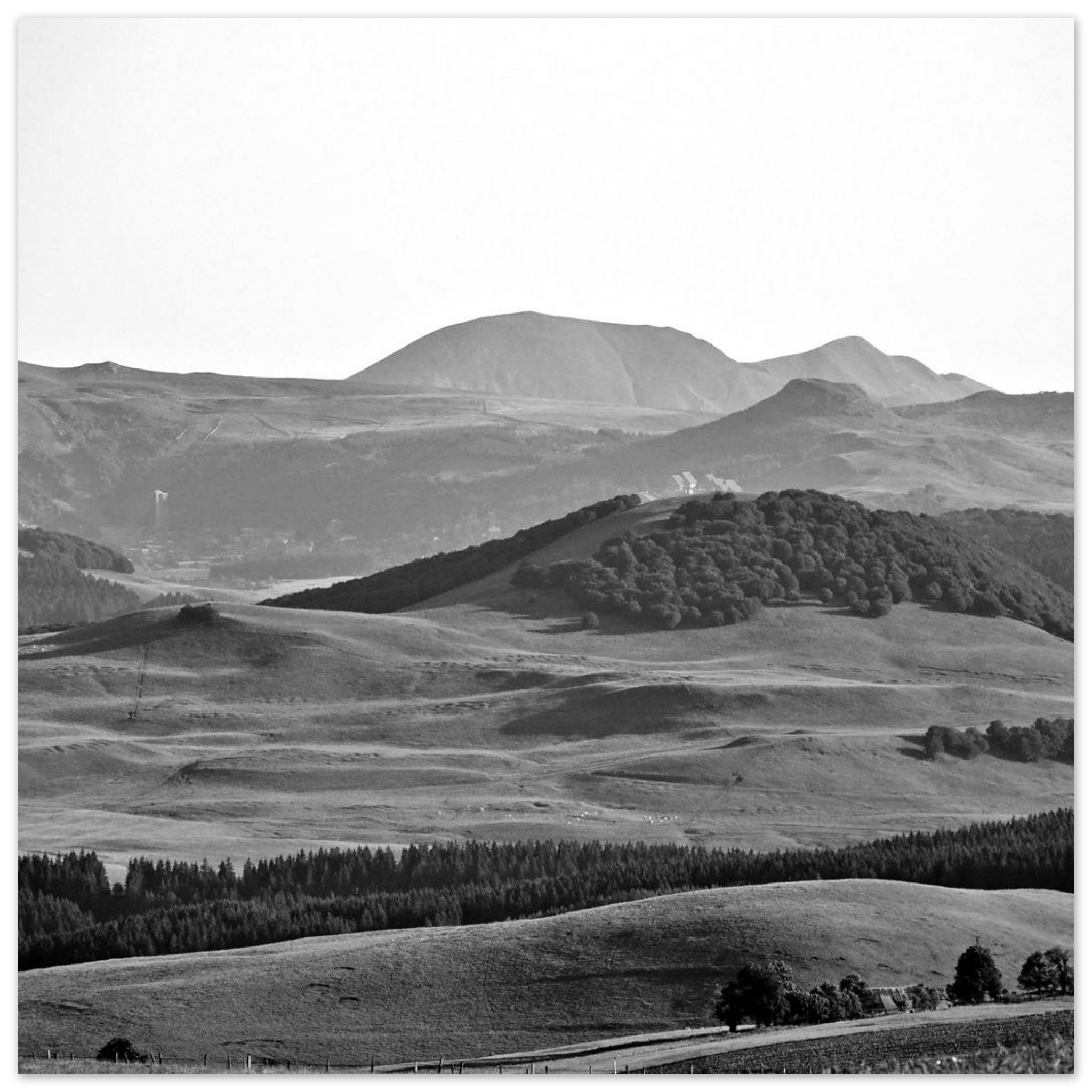 Terre de volcans, terre de résistance, terre d’Auvergne, Terre UNESCO Terre de volcans, terre de résistance, terre d’Auvergne, Terre UNESCO