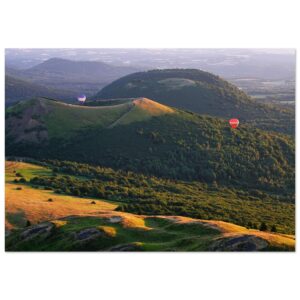 Quand l’Auvergne s’embrase de lumière – Tableau photo de volcans Quand l’Auvergne s’embrase de lumière – Tableau photo de volcans