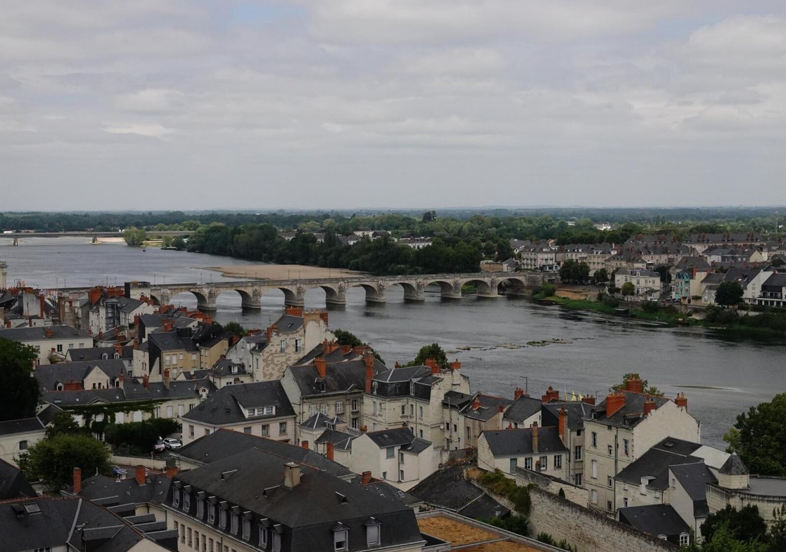 Un pont pour relier les siècles, tableau sur aluminium, aperçu dans un intérieur