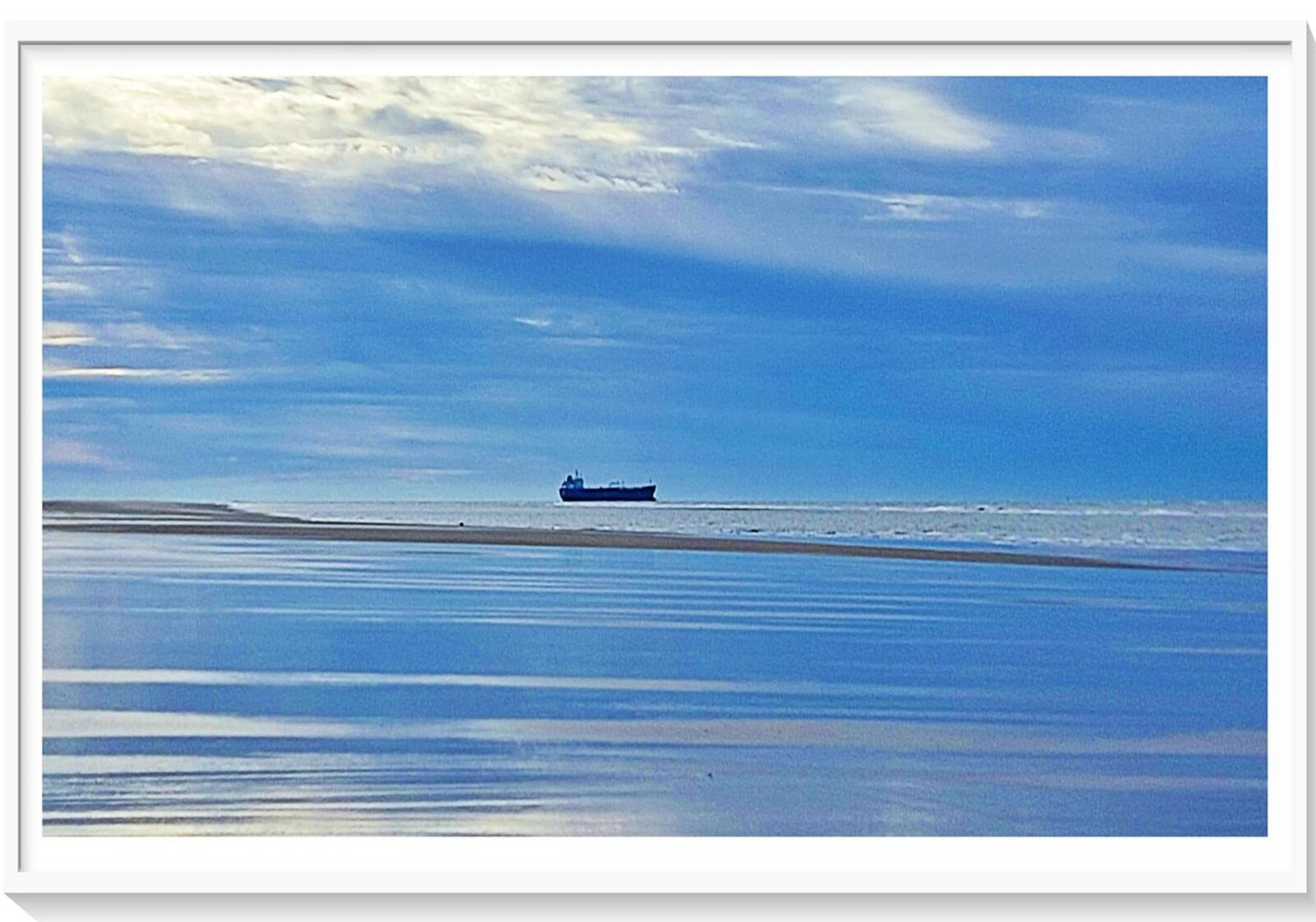 L’appel de l’horizon, tableau sur aluminium, aperçu dans un intérieur