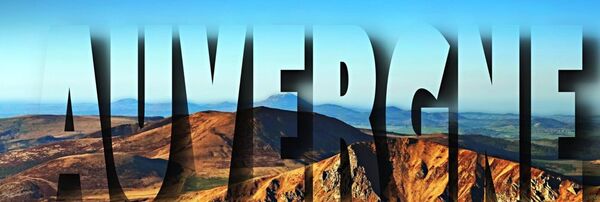 Auvergne en toutes lettres, tableau mot Auvergne sur les montagnes