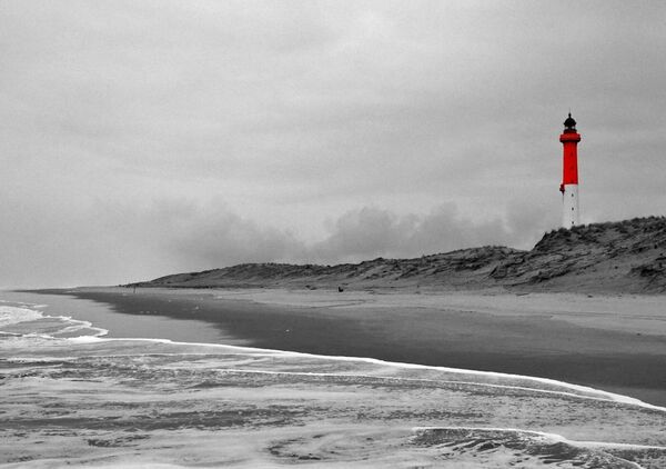 Le phare de la Coubre sous un ciel gris, tableau phare de la Coubre