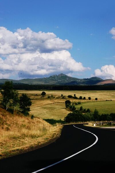 Viens, je t’emmène au Sancy, tableau route vers le Sancy